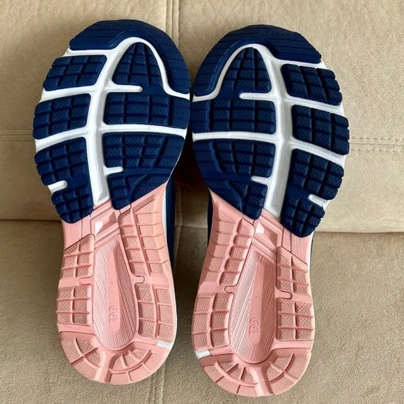 ASICS Women's GT-1000 Running Shoes - Picture 6 of 11